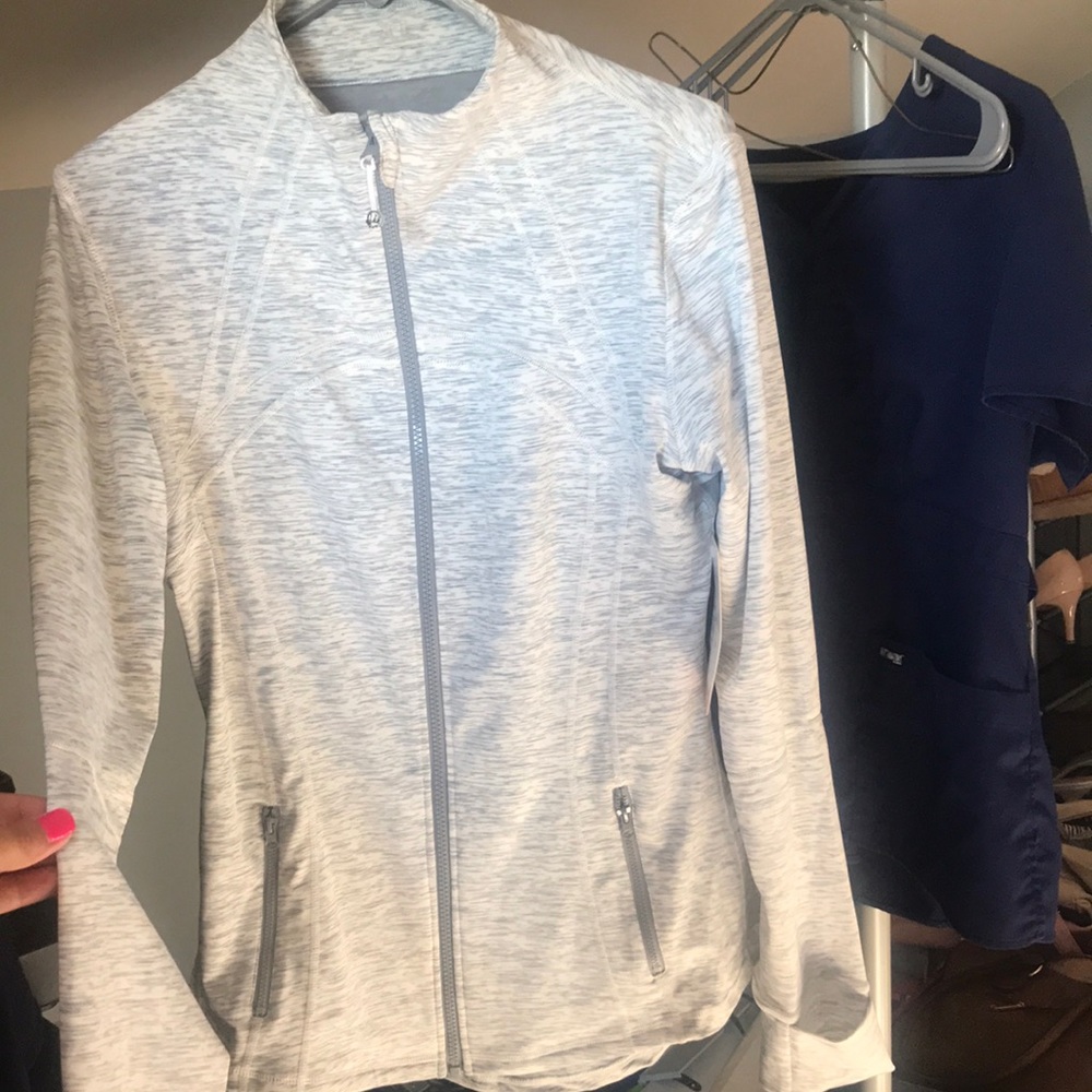 Yoga zip up spandex jacket…. Runs small